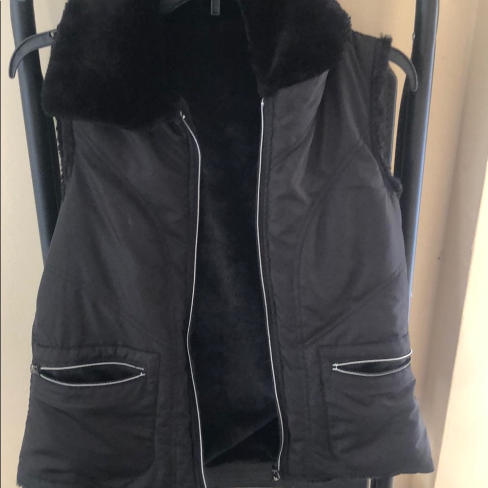 Reversible faux fur vest!